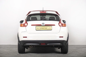 Внедорожник Nissan Juke 2013 года, 1149000 рублей, Томск