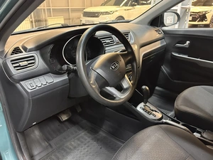 Седан Kia Rio 2012 года, 847000 рублей, Красноярск