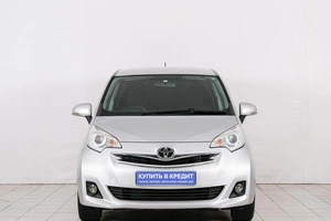 Хетчбэк Toyota Ractis 2015 года, 849000 рублей, Красноярск