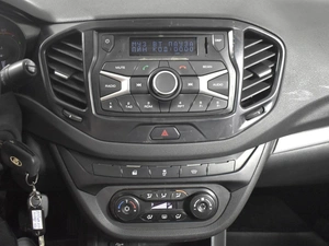 Седан ВАЗ (LADA) Vesta 2018 года, 698200 рублей, Казань
