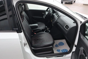 Седан Volkswagen Polo 2016 года, 1130000 рублей, Мирное