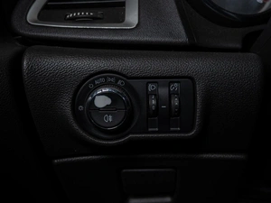 Хетчбэк Opel Astra 2012 года, 865000 рублей, Краснодар
