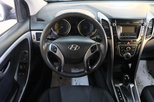 Хетчбэк Hyundai i30 2013 года, 849000 рублей, Омск