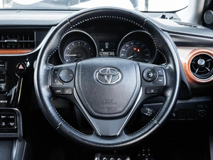 Хетчбэк Toyota Auris 2015 года, 1215000 рублей, Ставрополь