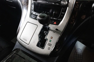 Минивэн Toyota Vellfire 2012 года, 2679000 рублей, Сургут
