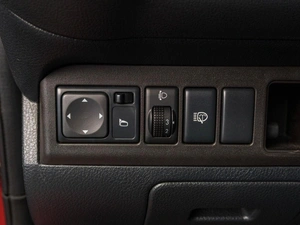 Хетчбэк Nissan Note 2012 года, 699000 рублей, Тюмень