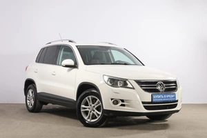 Внедорожник Volkswagen Tiguan 2010 года, 1229000 рублей, Новосибирск