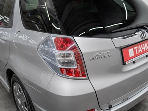 Универсал Honda Fit Shuttle 2013 года, 950000 рублей, Красноярск
