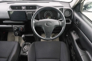 Универсал Toyota Probox 2016 года, 1069000 рублей, Красноярск