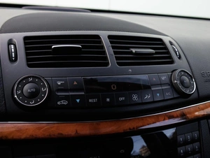 Седан Mercedes-benz E-класс 2008 года, 1199000 рублей, Большой Сочи