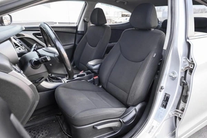 Седан Hyundai Elantra 2015 года, 899000 рублей, Ульяновск