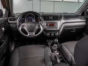 Седан Kia Rio 2015 года, 1019000 рублей, Воронеж