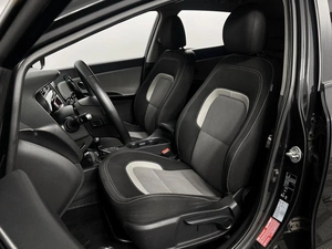 Хетчбэк Kia Ceed 2013 года, 919900 рублей, Казань