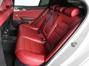 Лифтбек Kia Stinger 2018 года, 4139000 рублей, Аксай