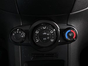 Седан Ford Fiesta 2016 года, 999000 рублей, Аксай