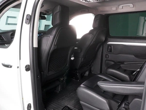 Минивэн Peugeot Traveller 2019 года, 2974000 рублей, Красный Пахарь