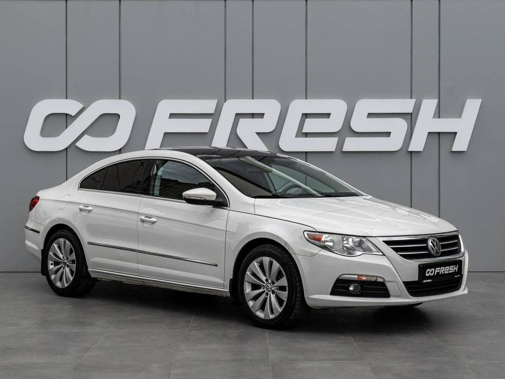Седан Volkswagen Passat CC 2010 года, 920000 рублей, Краснодар