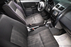 Седан Suzuki SX4 2010 года, 839000 рублей, Сургут