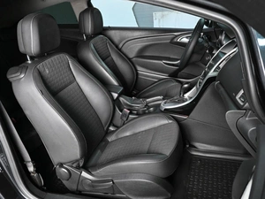Хетчбэк Opel Astra 2012 года, 989000 рублей, Аксай