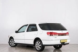 Седан Toyota Vista Ardeo 1999 года, 499000 рублей, Красноярск