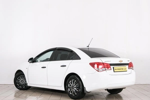Седан Chevrolet Cruze 2011 года, 669000 рублей, Красноярск