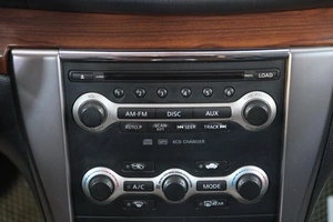 Седан Nissan Teana 2011 года, 1099000 рублей, Омск