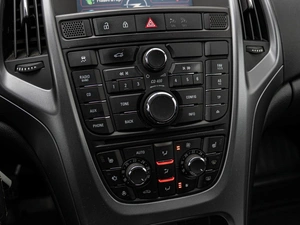 Седан Opel Astra 2013 года, 905000 рублей, Краснодар