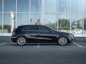 Хетчбэк Mercedes-benz A-класс 2018 года, 2599000 рублей, Нижний Новгород