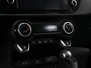 Седан Kia Rio 2021 года, 1790000 рублей, Омск