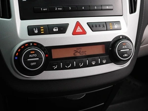 Хетчбэк Kia Ceed 2008 года, 699000 рублей, Воронеж