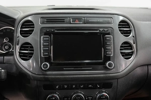 Внедорожник Volkswagen Tiguan 2012 года, 1539000 рублей, Новокузнецк