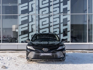 Седан Toyota Camry 2018 года, 2835000 рублей, Самара