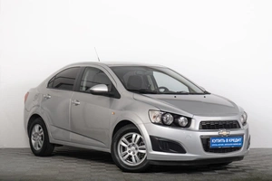 Седан Chevrolet Aveo 2013 года, 999000 рублей, Томск