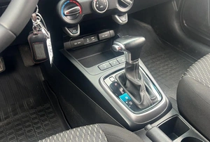 Хетчбэк Kia Rio X-Line 2018 года, 1290000 рублей, Солонцы