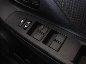 Хетчбэк Toyota Vitz 2018 года, 954000 рублей, Краснодар