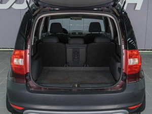 Внедорожник Skoda Yeti 2011 года, 699000 рублей, Сургут