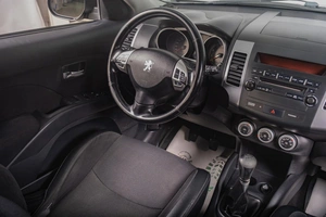 Внедорожник Peugeot 4007 2008 года, 1209000 рублей, Томск