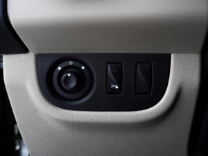 Седан Renault Logan 2016 года, 930000 рублей, Тверь