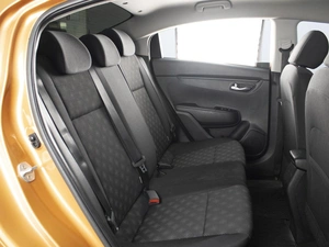 Седан Kia Rio 2017 года, 1150000 рублей, Омск