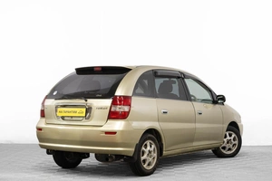 Минивэн Toyota Nadia 2001 года, 649000 рублей, Барнаул