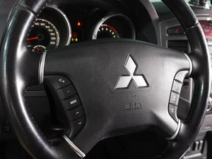 Внедорожник Mitsubishi Pajero 2012 года, 2249000 рублей, Воронеж