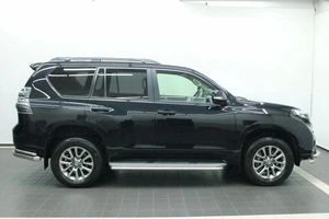 Внедорожник Toyota Land Cruiser Prado 2017 года, 3995000 рублей, Красноярск