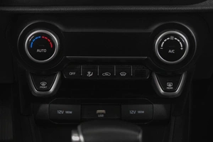 Седан Kia Rio 2020 года, 2049000 рублей, Кемерово