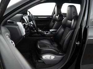 Внедорожник Porsche Cayenne 2016 года, 3897434 рублей, Москва