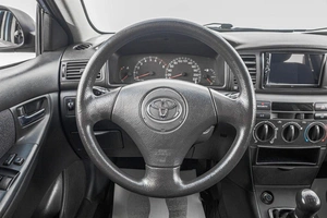 Седан Toyota Corolla 2002 года, 609000 рублей, Барнаул