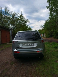 Внедорожник Mitsubishi Outlander 2013 года, 1550000 рублей, Красноярск