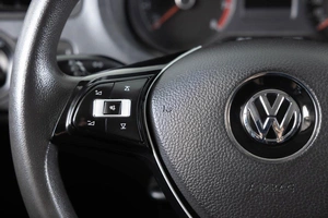 Седан Volkswagen Polo 2015 года, 859000 рублей, Пермь