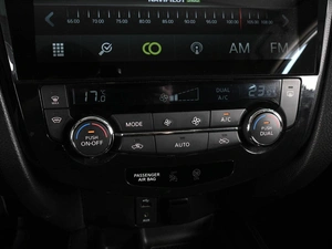 Внедорожник Nissan X-Trail 2017 года, 2579000 рублей, Ростов-на-Дону