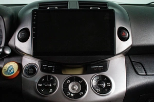 Внедорожник Toyota RAV4 2007 года, 969000 рублей, Сургут