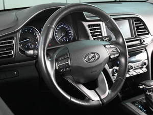 Седан Hyundai Elantra 2020 года, 1839000 рублей, Аксай